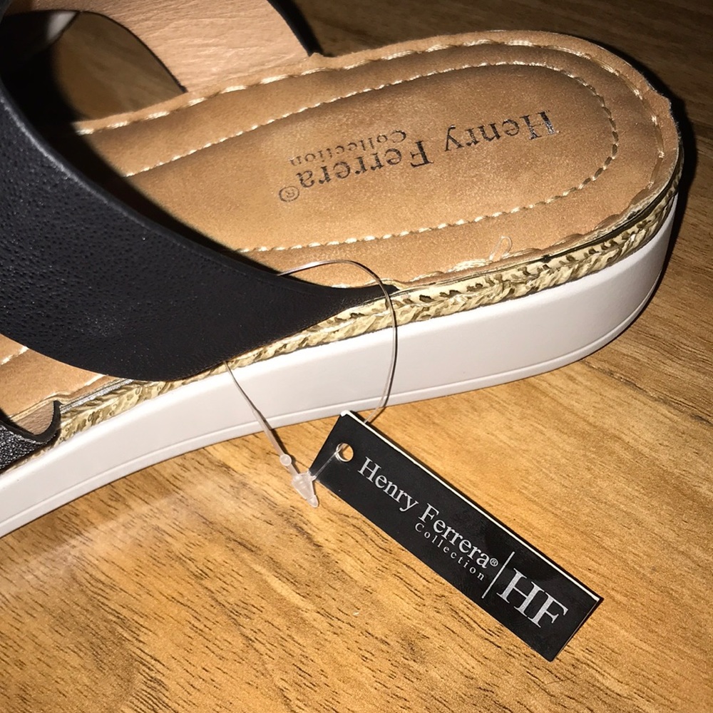 NWT Henry Ferrera Sandals Faux Leather Upper - Picture 7 of 8